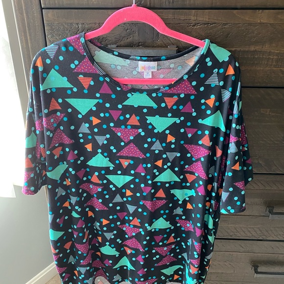 Lularoe tunic - Picture 2 of 2